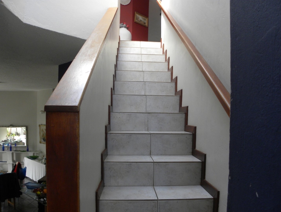 5 Bedroom Property for Sale in Wavecrest Eastern Cape